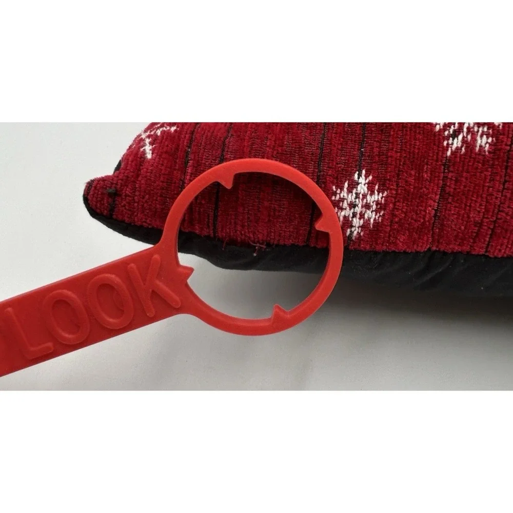 Christmas Tapestry Pillow 